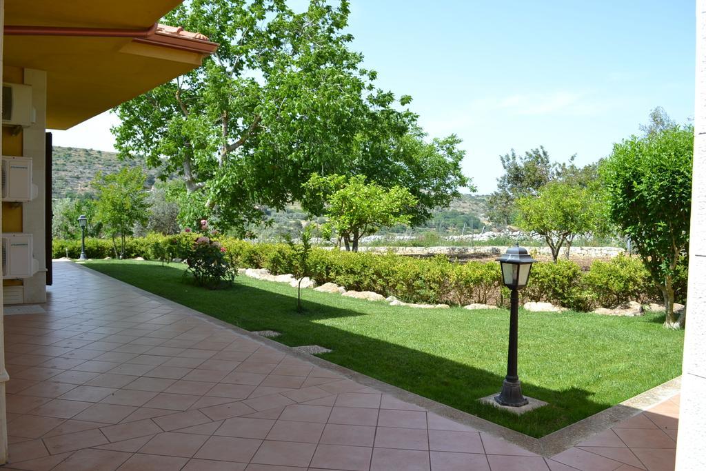 Le Rose Di Modica Villa Room photo