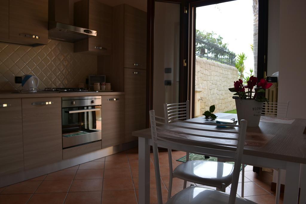 Le Rose Di Modica Villa Exterior photo